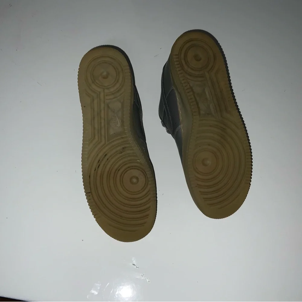 Nike Gray and Blue Athletic Shoes - Picture 5 of 5